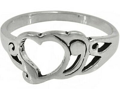 SIZE 6 -Sterling silver heart ring. Approx size: 9mm width