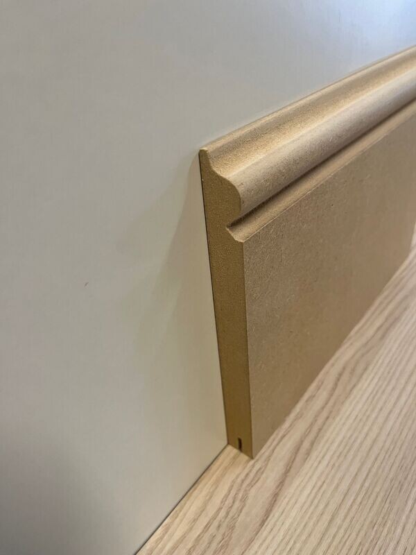 Sòcol Motllura MDF Cru