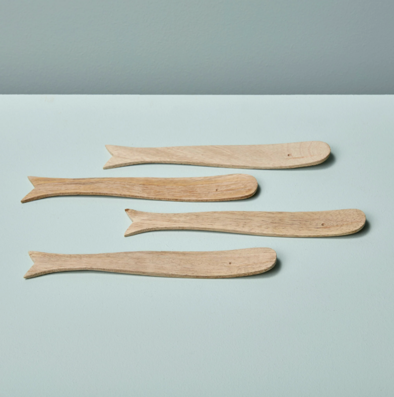 Natural Mango Wood Whale Spreaders Set Of 4