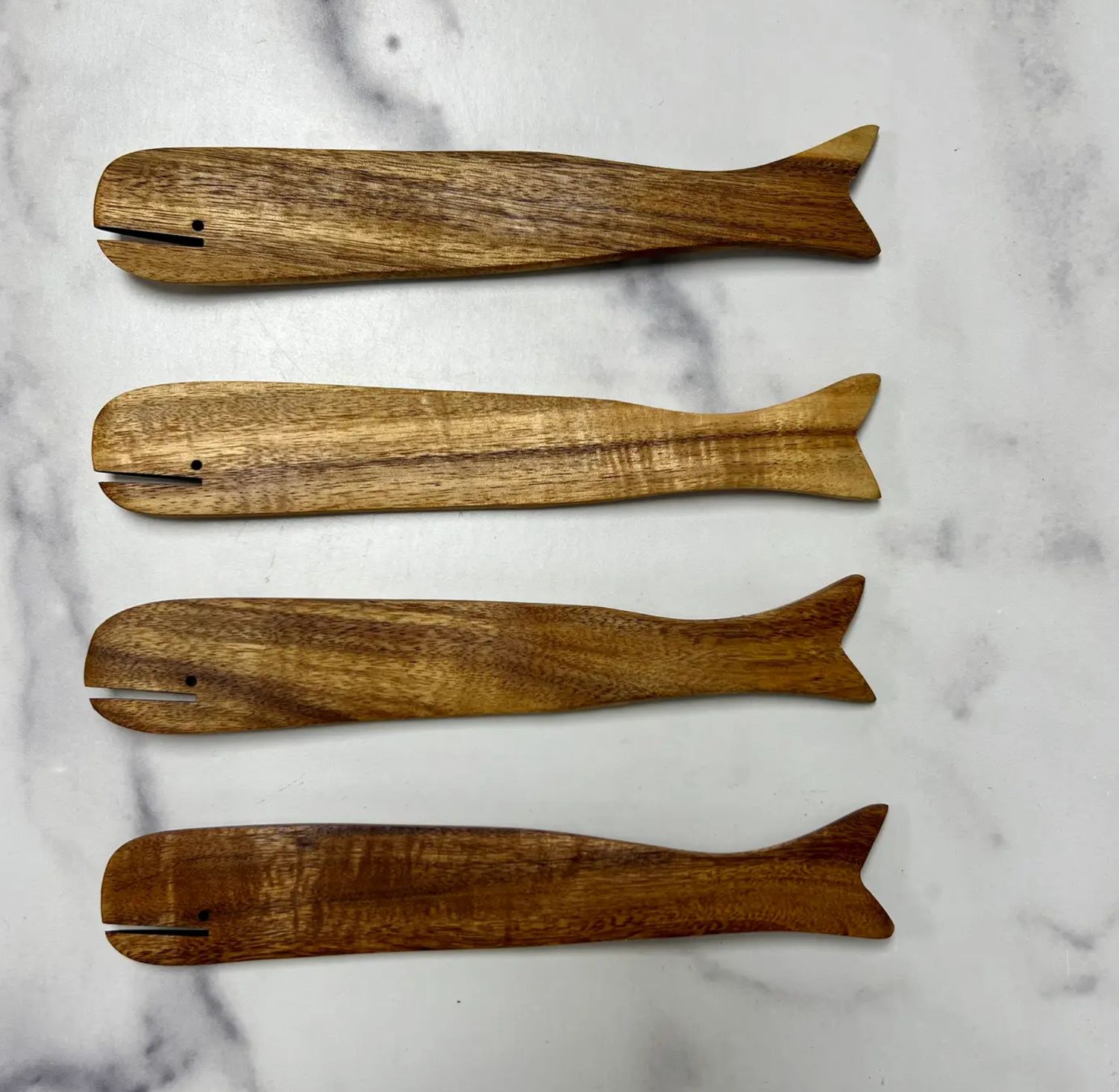Acacia Wood Whale Spreaders Set Of 4