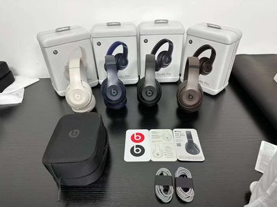 Airpods, Airbuds, Headphones &amp; Speaker