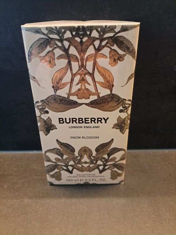Burberry Snow Blossom Eau De Perfum 3.4 oz 100 ML