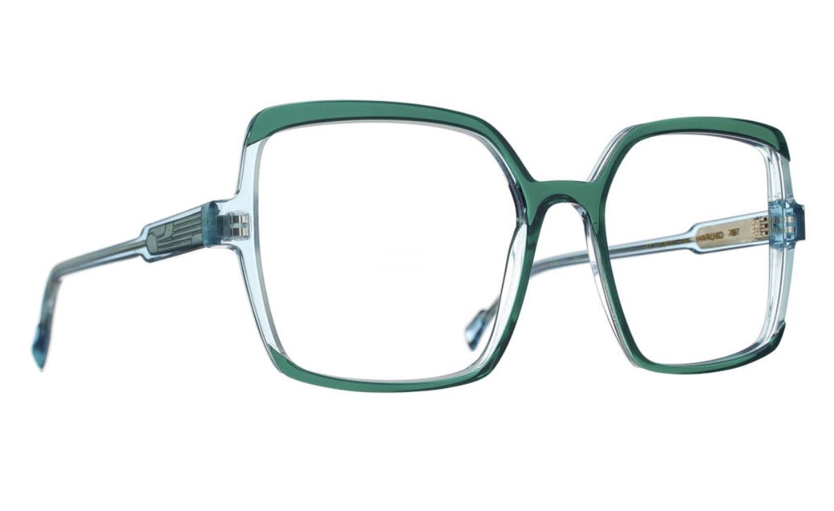 Caroline Abram Haruko 787