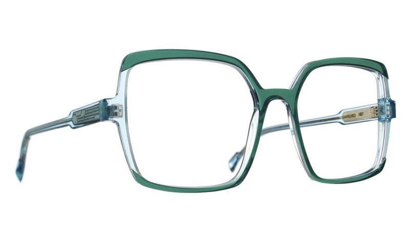 Caroline Abram Haruko 787