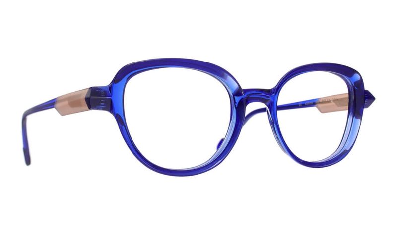 Caroline Abram Milly 319