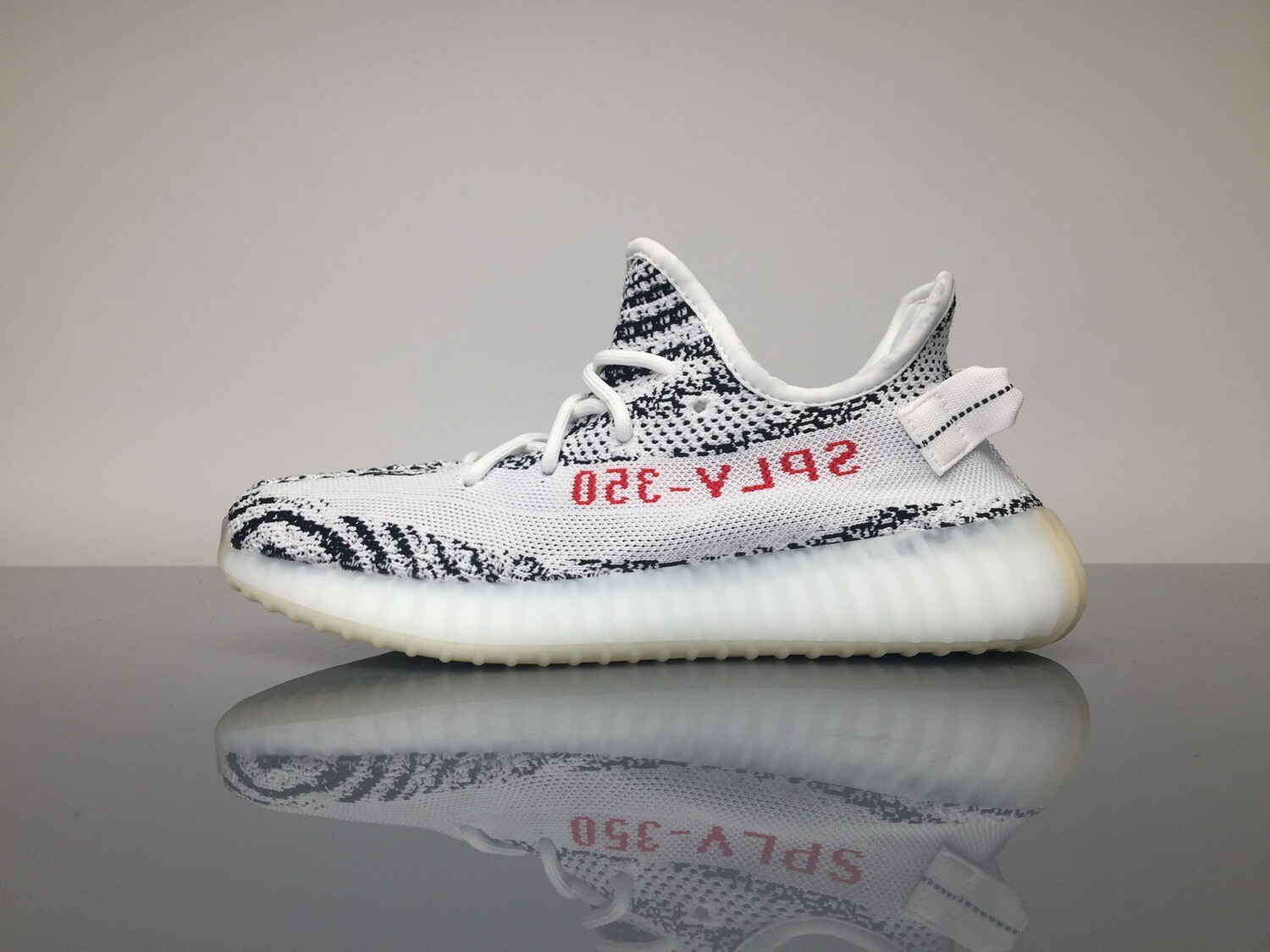 Unisex Yeezy Boost V2 350 Zebra