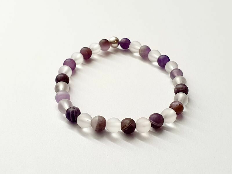 Bracelet Améthyste et Cristal de roche Mat 6 mm