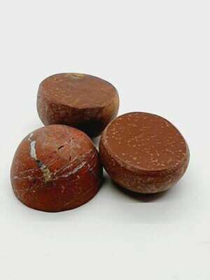Jaspe rouge demi-polie