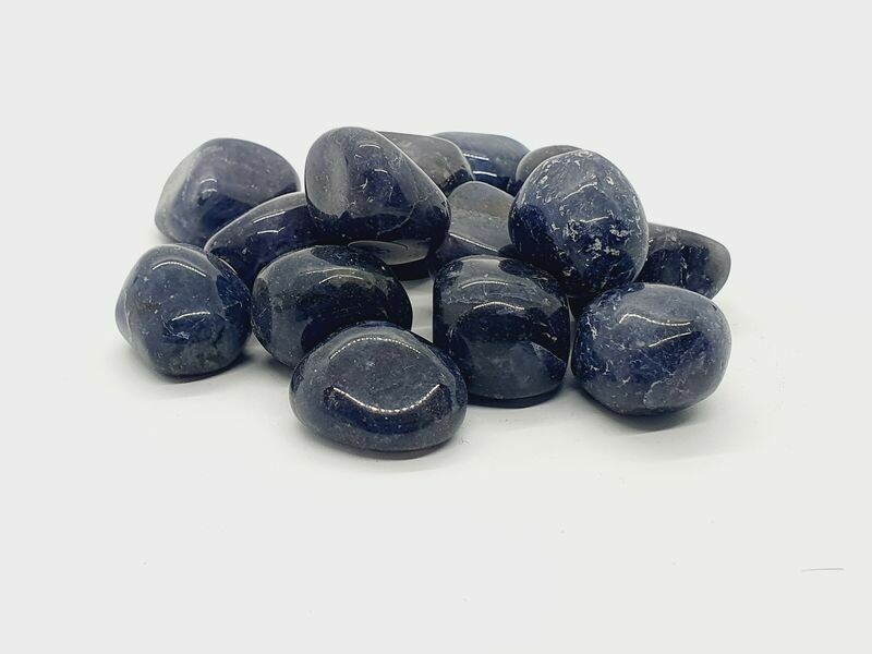 Iolite (cordierite)