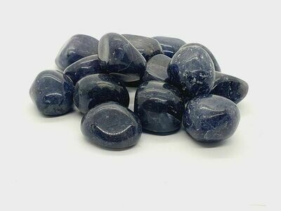 Iolite (cordierite)