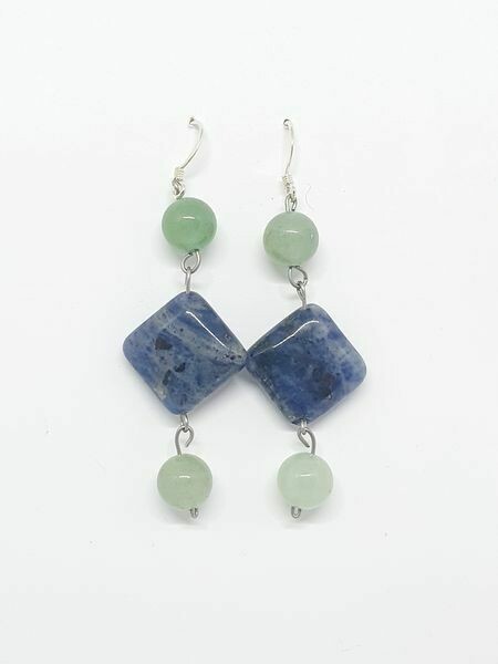 Boucles d&#39;oreilles sodalite (losanges 16x16mm) et aventurine verte 8 mm