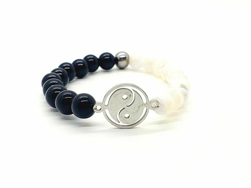 Bracelet Onyx et Nacre, 8 mm