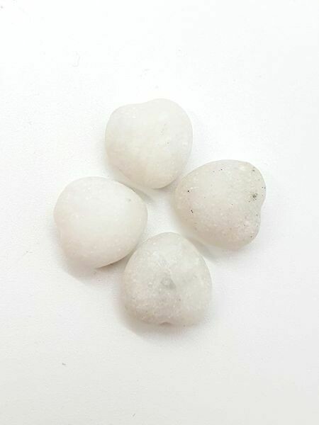 Mini coeur en Baryte blanc