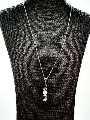 Collier Obsidienne flocon de neige mat et magnésite, 8 mm