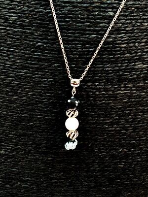 Collier Obsidienne flocon de neige mat et magnésite, 8 mm