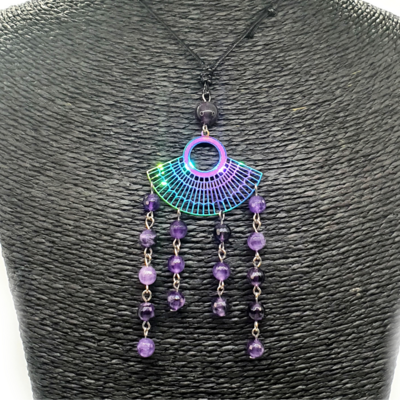Collier éventail violet - Améthyste facettée - 6 et 8 mm