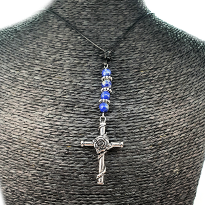 Collier rose croix - Lapis Lazuli - 6 mm