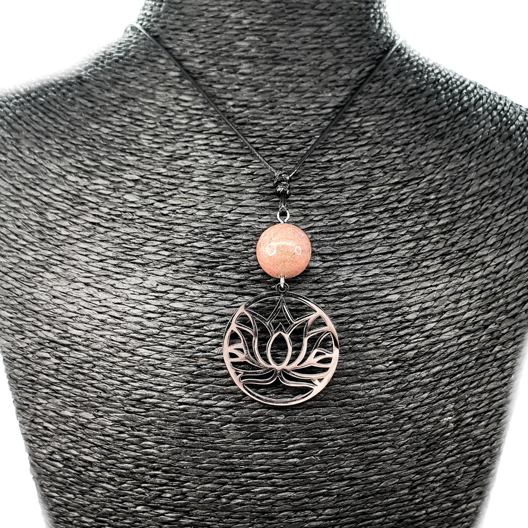 Collier Lotus - Rhodonite - 14 mm