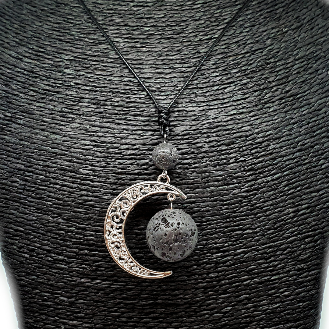 Collier Lune - Pierre de lave - 10 et 20 mm