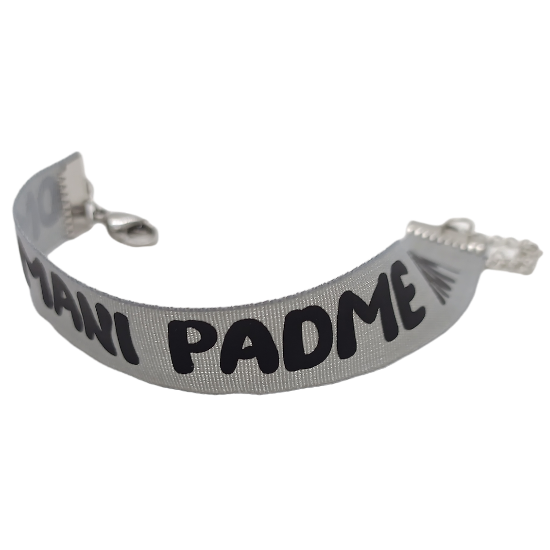Bracelet en tissu - Om Mani Padme Hum