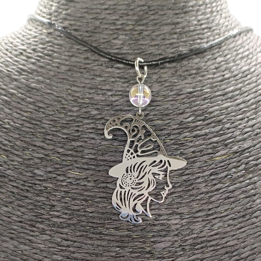 Collier - Angel Aura et pendentif jolie sorcière