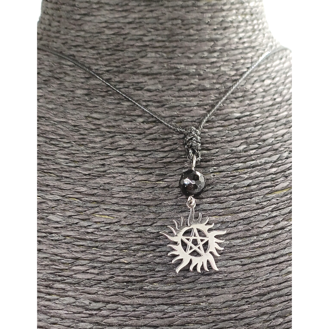 Collier - pentacle soleil - Tourmaline facettée 8 mm