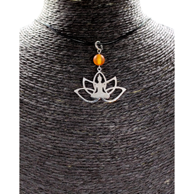 Collier - Lotus Méditation - Cornaline 8 mm - mate
