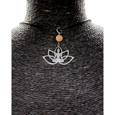Collier - Lotus Méditation - Pierre de Lune 8 mm