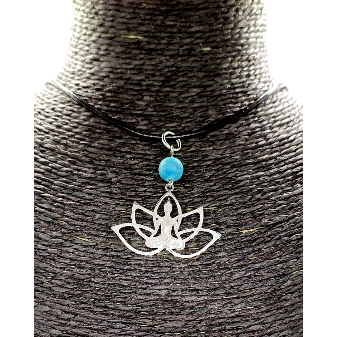 Collier - Lotus - Apatite 8 mm mat