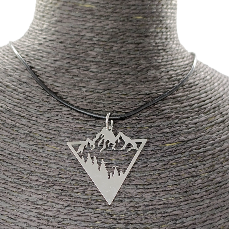 Collier - Pendentif paysage de montagne