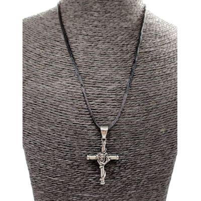 Collier - Croix ornée d'une rose