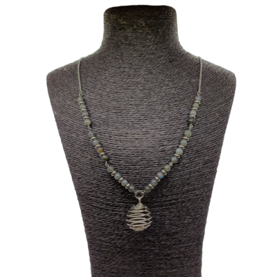 Collier cage à pierre avec Labradorite