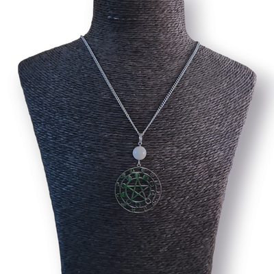 Collier pentagramme et sélénite