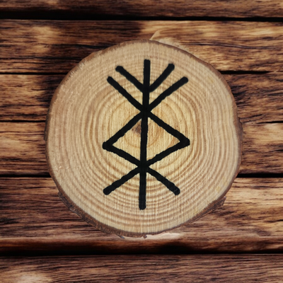 Rune Prospérité sur bois