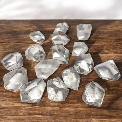 Cristal de Roche – Forme Libre – Environ 3 cm