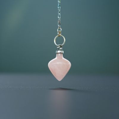 Pendule Résonance en Quartz Rose