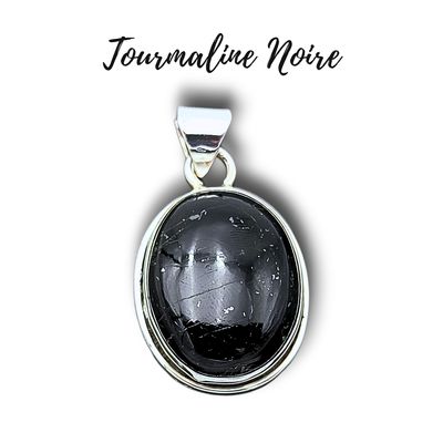 Pendentif en argent 925 et Tourmaline noire