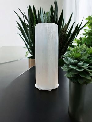 Lampe en Sélénite – 20-21cm