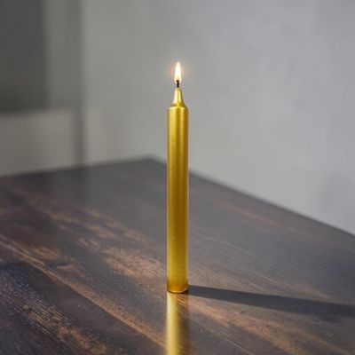 Bougie chandelle or - 22 cm de hauteur et pèse 60 gr