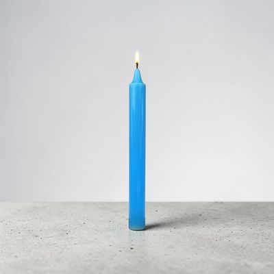 Bougie bleu ciel – Dimension : Hauteur : 22 cm Poids : 60 gr