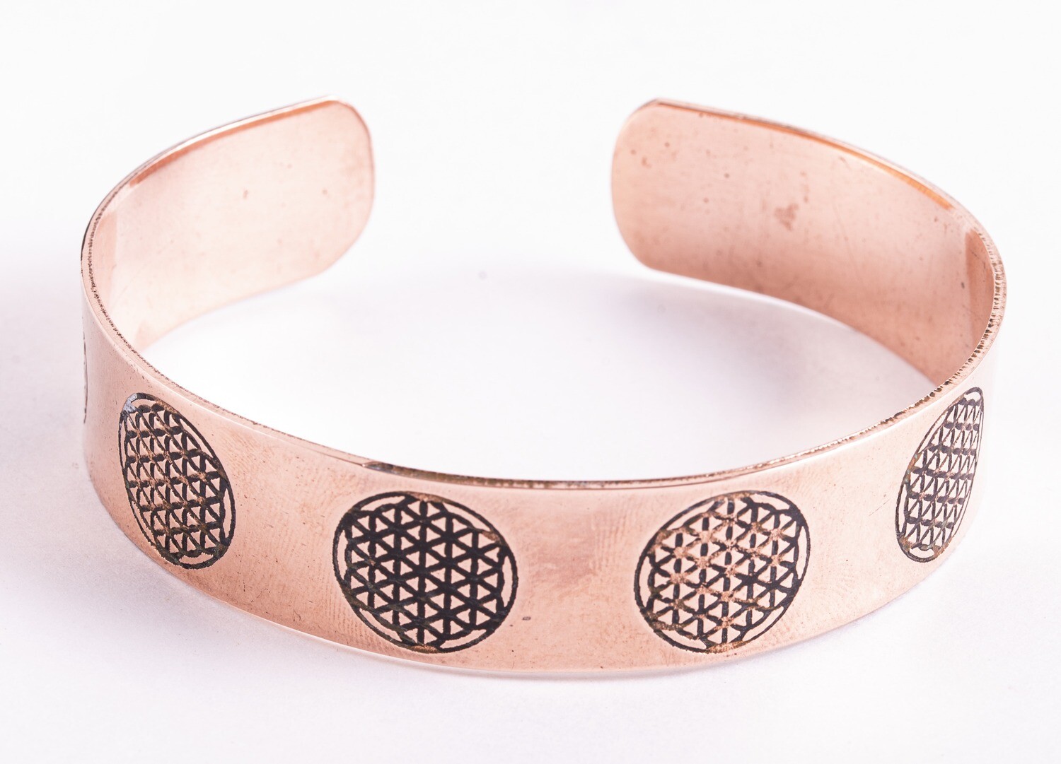 Bracelet en cuivre avec la fleur de vie