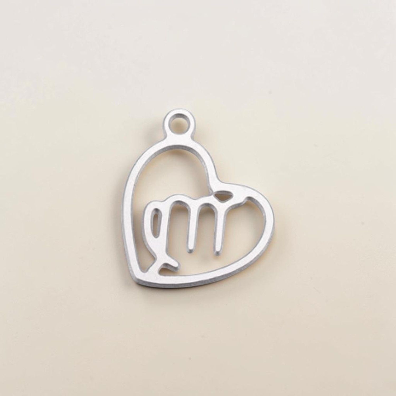Pendentif acier inoxydable signe Vierge Pendentif acier inoxydable signe Vierge