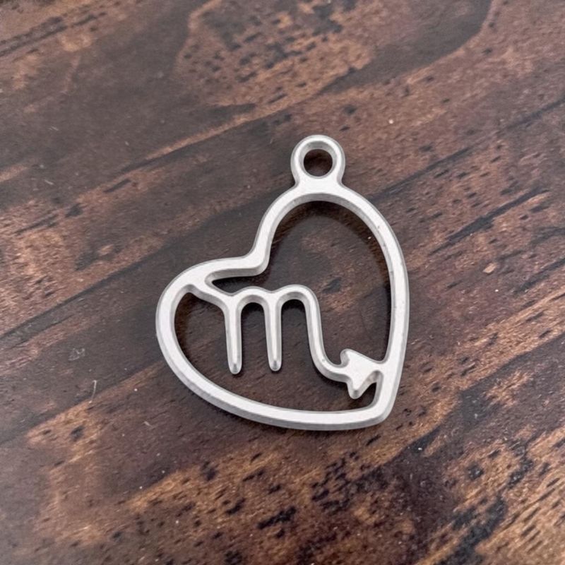 Pendentif acier inoxydable signe Scorpion