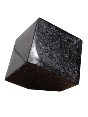 Cube de Merlinite - 490 gr