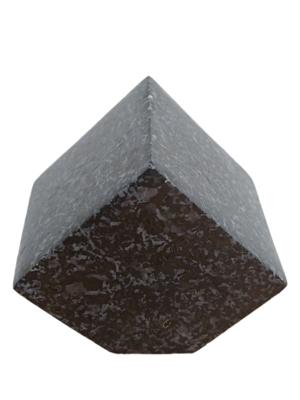 Cube de Merlinite - 638 gr