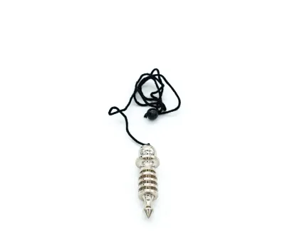 Pendule isis en laiton chromé brillant 27g