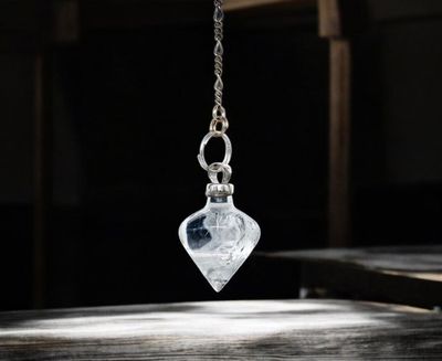 Pendule résonance en cristal de roche