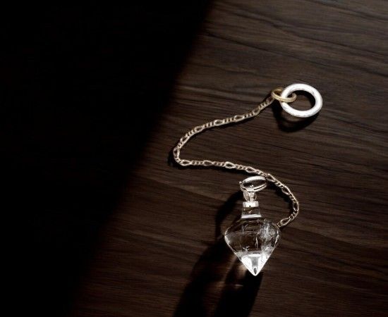 Pendule résonance en cristal de roche