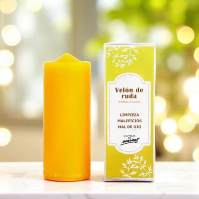 Bougie Artisanale de Rue – Protection et Nettoyage