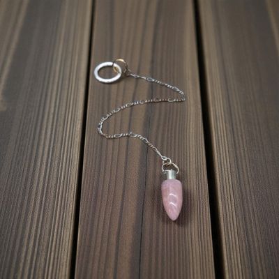 Pendule des Druides en Quartz Rose - 11g